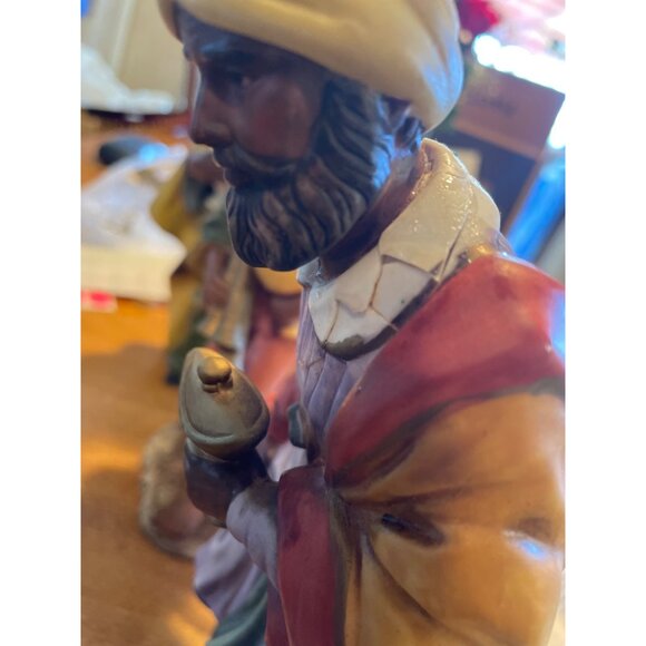 Hand-Painted Ceramic Wise Man Figurine Holding‎ Incense Yellow Red Purple - Picture 16 of 16